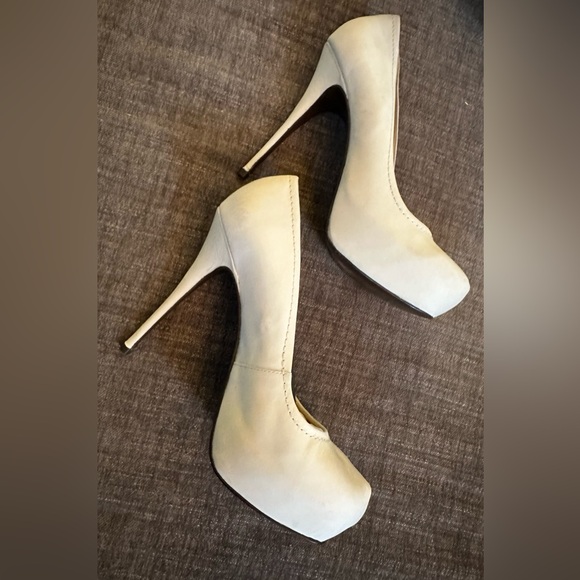 NIB Aldo Averbeck Cream Covered Platform Stiletto High Heel Size 11 Size 41 - Picture 1 of 11